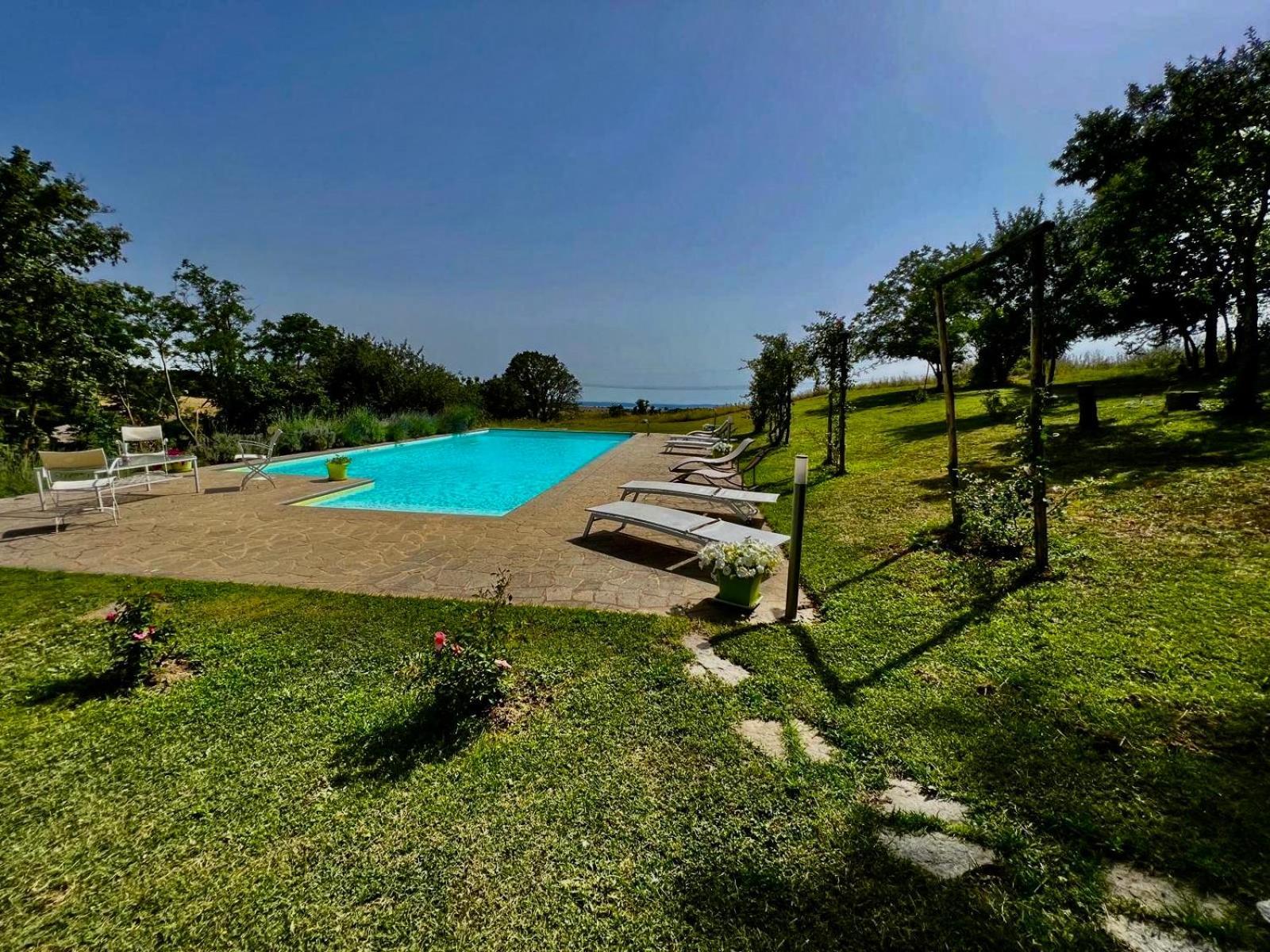 Collina Blu Panzió Bolsena Kültér fotó